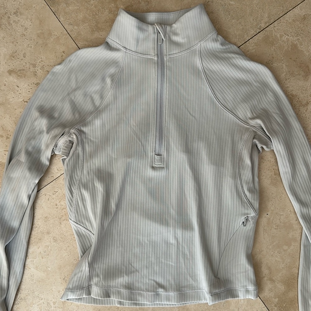 Lululemon- It’s Rulu Ribbed Cropped Half Zip - Picture 2 of 9